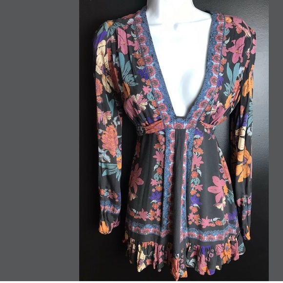 FREE PEOPLE Violet Hill Floral Printed Tunic Top Shirt VNeck pink purple Anthro - Picture 2 of 15